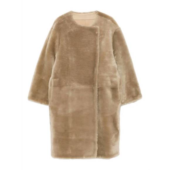 NEW TOTEME collarless shearling coat in rye - Picture 5 of 5